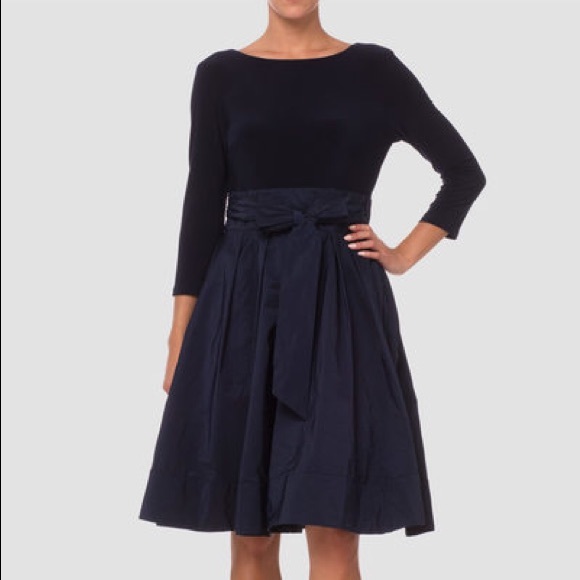 Joseph Ribkoff Dresses & Skirts - Joseph Ribkoff navy tee length dress with bow
